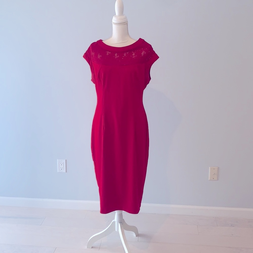 Ava & Aiden Red Midi length dress